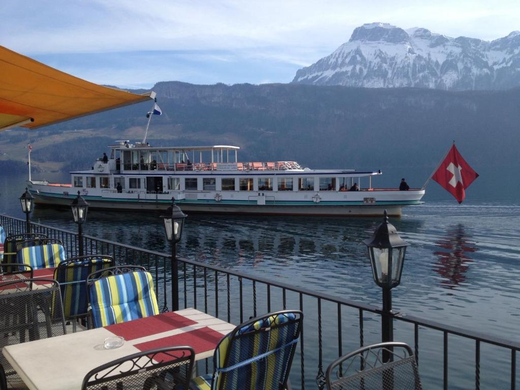 Seehotel Schwert Gersau Buitenkant foto