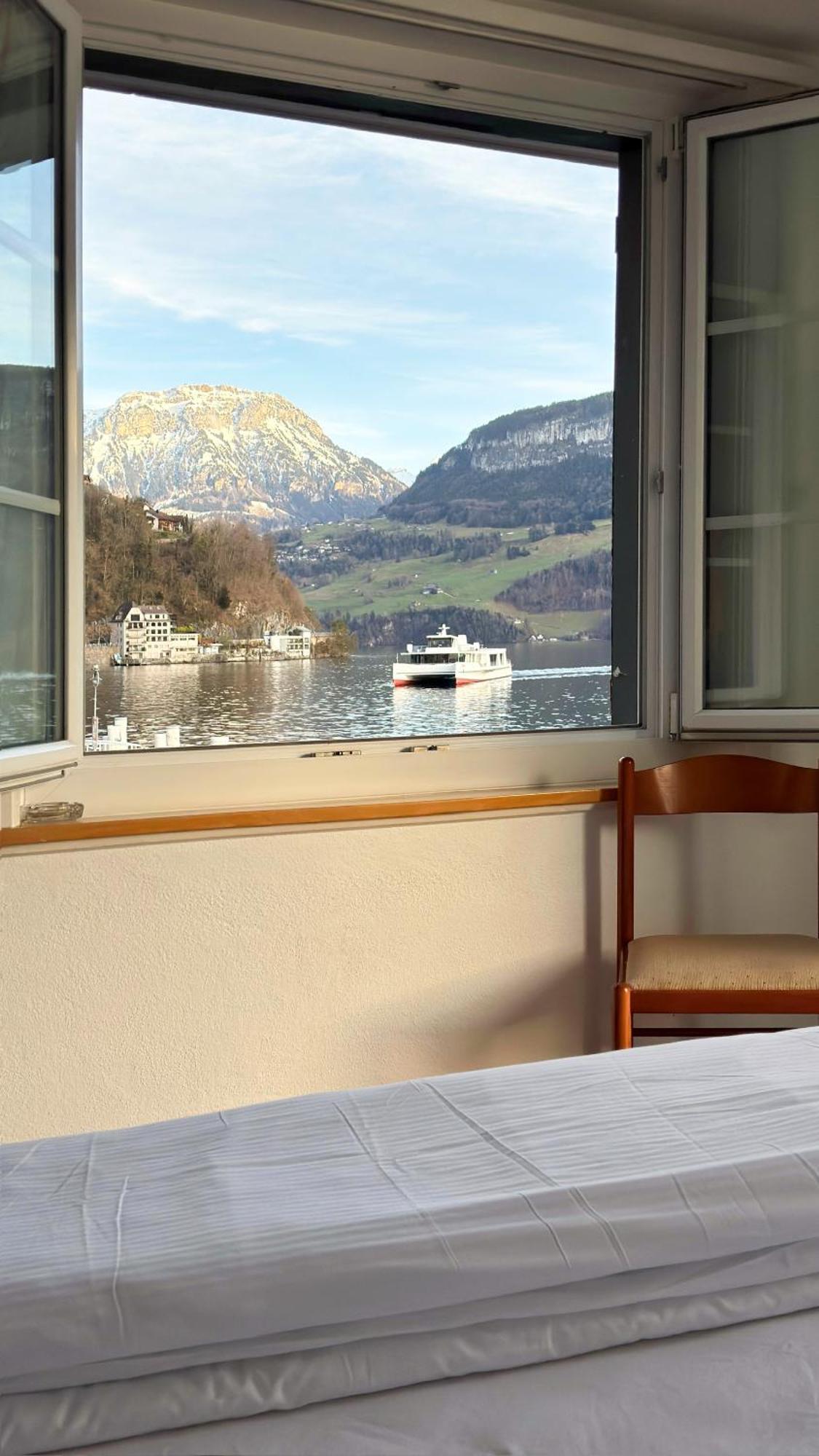 Seehotel Schwert Gersau Buitenkant foto